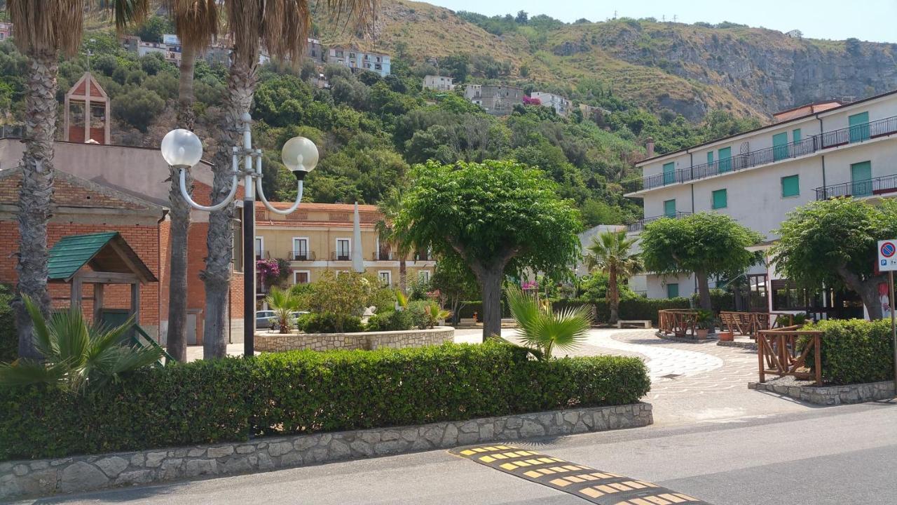Couette-café A Due Passi Dal Mare Acquappesa